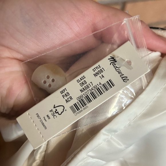 NWT Madewell The Rosedale High-Rise Straight Pant in Crepe Antique Cream Size 14 - Picture 7 of 7